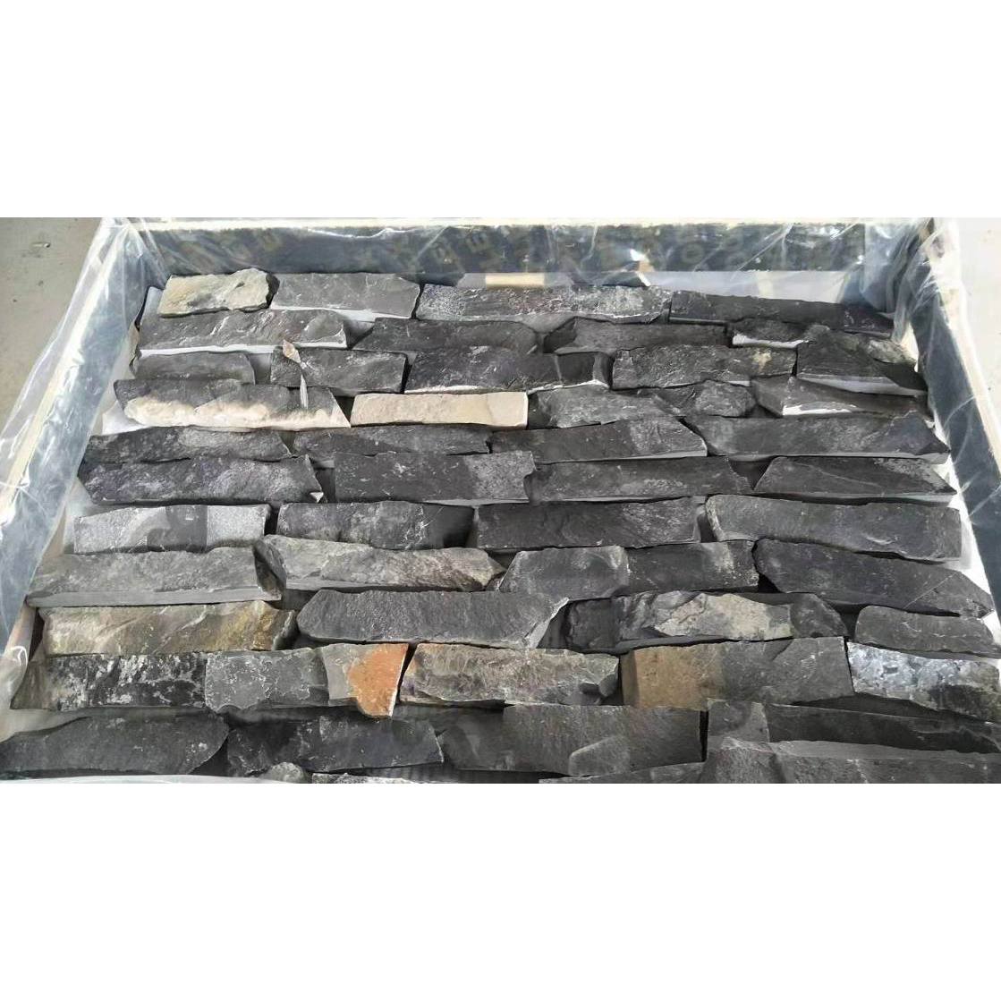 Mountain Black Slate Loose Stacked  Stone